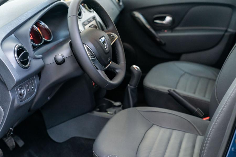Интерьер Dacia Sandero Streetway 2018 года  (IT) (фото 22 из 24)